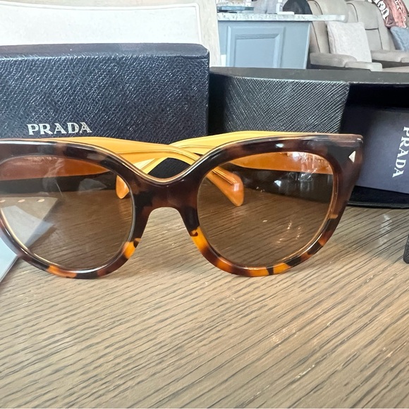 Prada sunglasses with box and case. - Picture 2 of 7